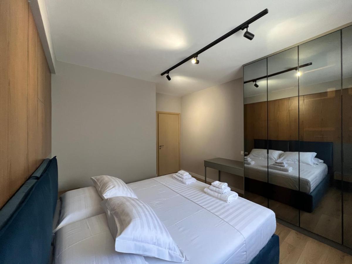 Coral Apartments Sarandë Esterno foto