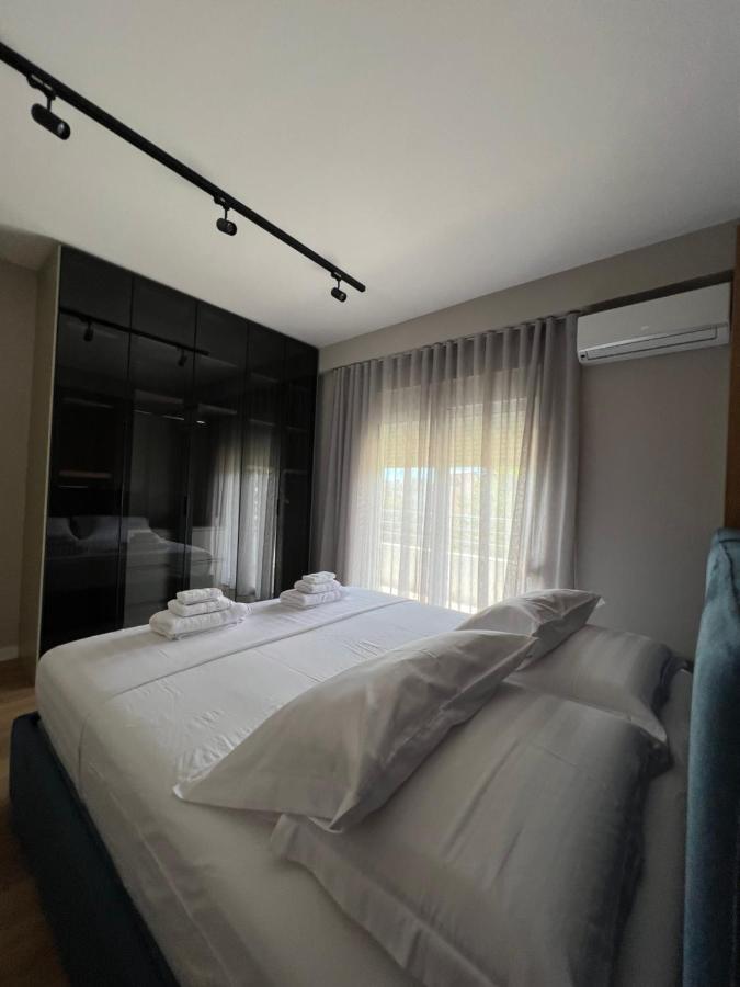 Coral Apartments Sarandë Esterno foto